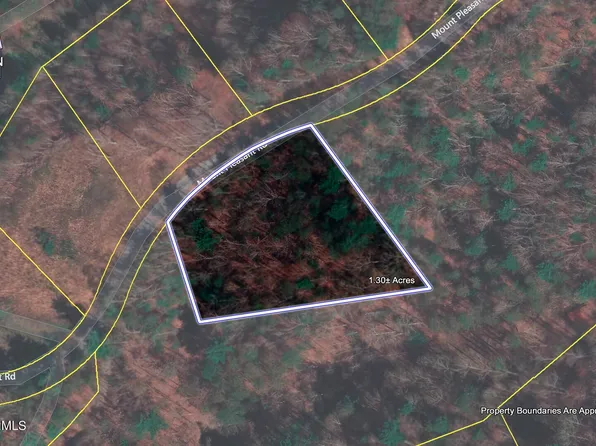 2205 Mount Pleasant Rd, Vonore, TN 37885