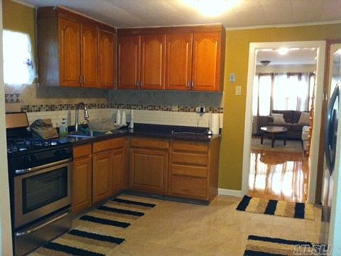2nd image of 12106 Linden Blvd