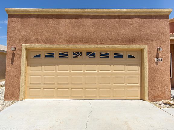 3rd image of 1241 Hachita Dr