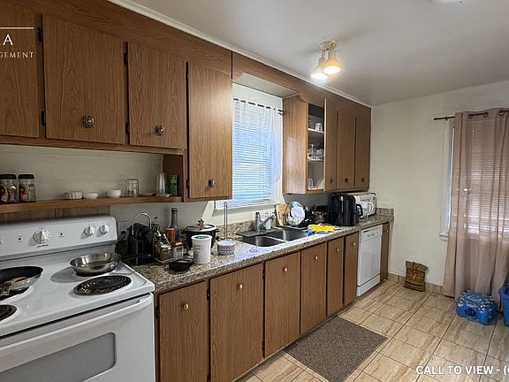 2nd image of 64 Beaucourt Rd #1