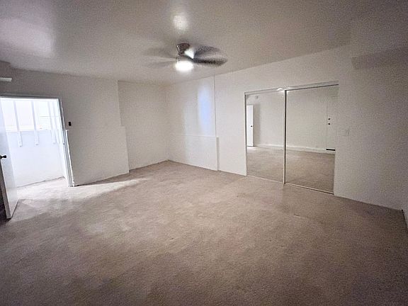 4th image of 1000 N Doheny Dr APT 100