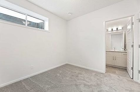 5th image of 16646 31st Ave SW