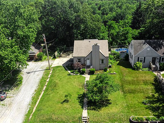 3rd image of 3315 Edison St