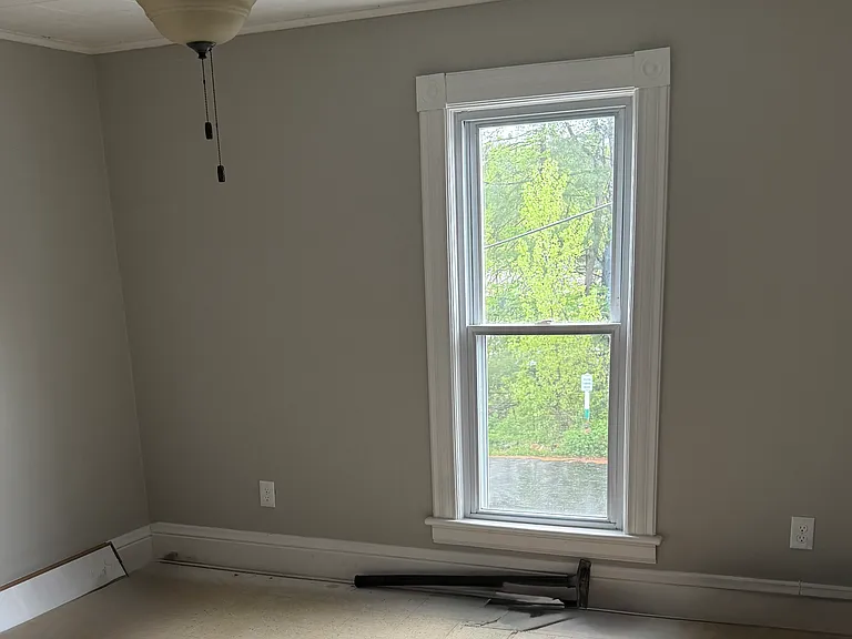 1829 Davis Rd — Photo 1