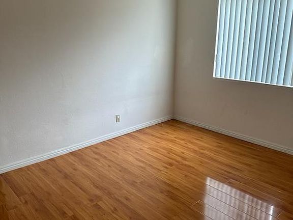 5th image of 601 Dewey Ave Floor 2