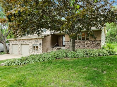 1418 Indian Oaks Trl, Arden Hills, MN, 55112