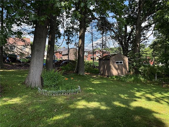 4th image of 2753 Valleyview Dr