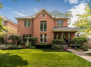 426 S Chester Ave, Park Ridge, IL 60068