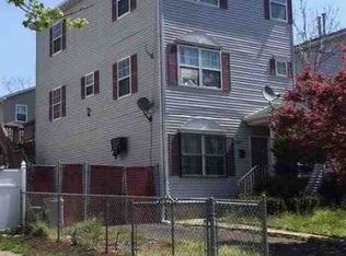 207 New St, Orange, NJ 07050