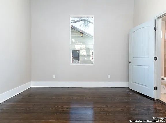 2nd image of 134 Paul St