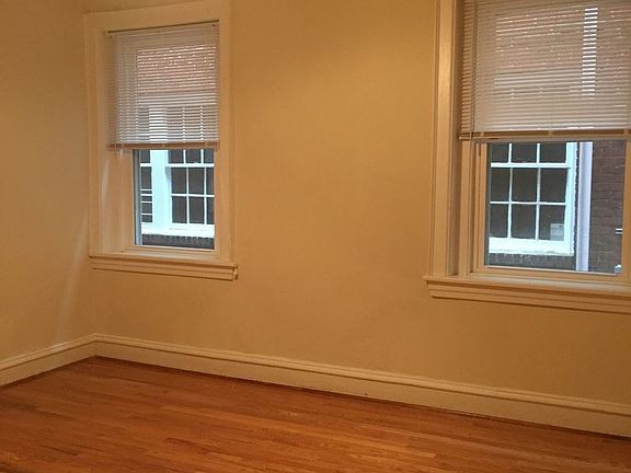 4th image of 3305 W Grace St APT 6