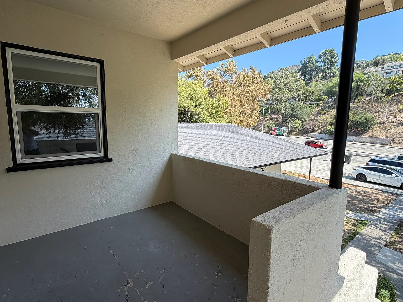 2 bed, 840 sqft, $3,250 — Photo 2