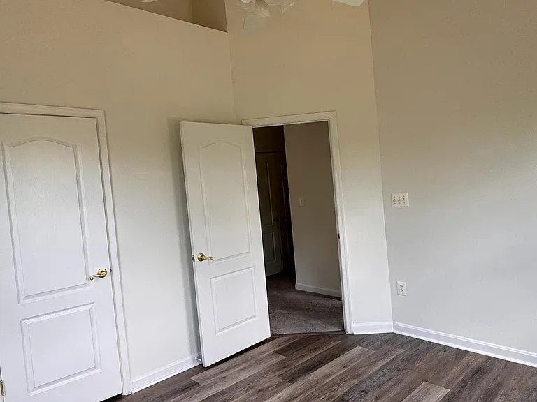 13642 Flying Squirrel Dr — Photo 11