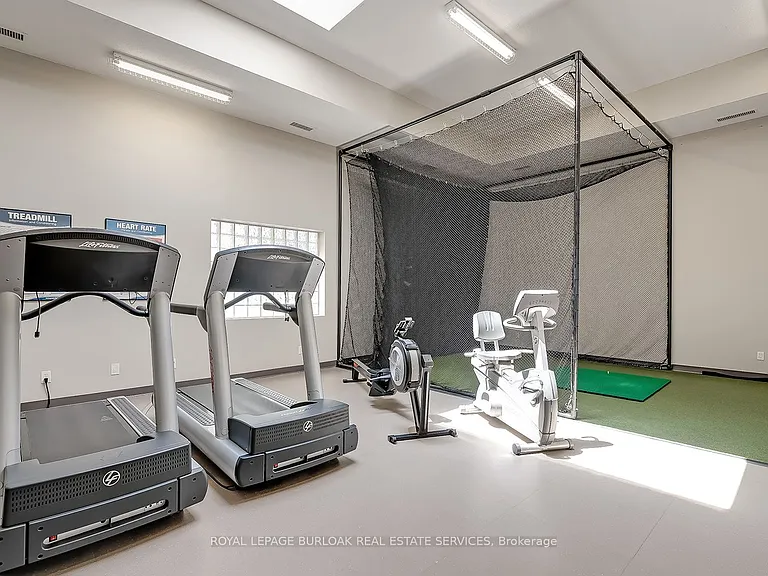 1477 Lakeshore Rd #704 — Photo 37