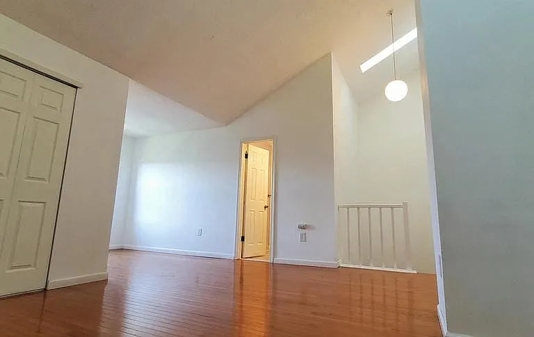 95 Oneill Ct — Photo 38