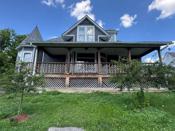 407 S 15th St, Bethany, MO 64424