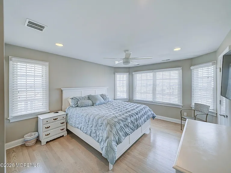 231 Bryn Mawr Ave — Photo 24