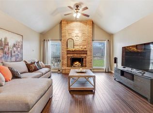 7928 Kendra Ln, North Richland Hills, TX 76182