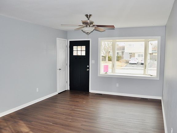 5th image of 3434 Winhaven Dr