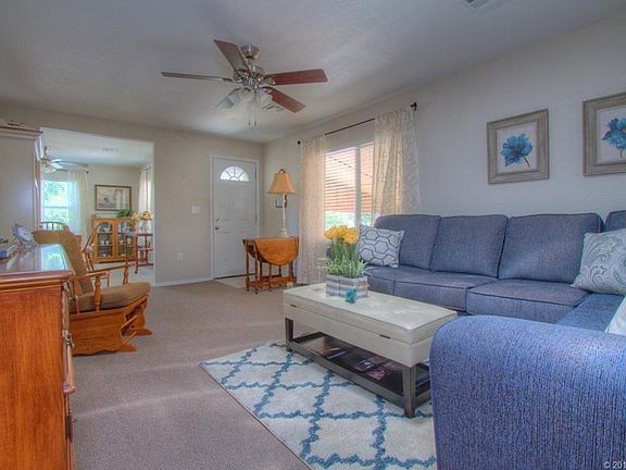 5th image of 1306 E Hobson Ave