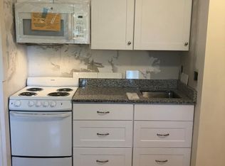 143 Pleasant St #1-J, Woburn, MA 01801