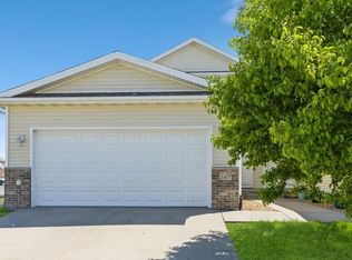 167 Alydar Dr, North Liberty, IA 52317