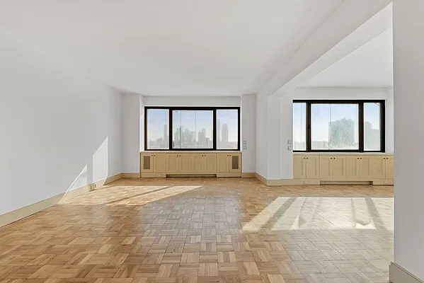 Sold by Corcoran | media 3