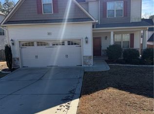 22 Raintree Ln, Spring Lake, NC 28390