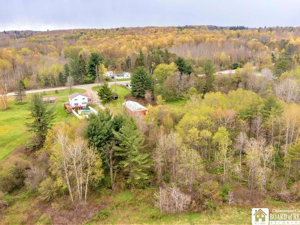 724 Hunt Rd #6, Lakewood, NY 14750