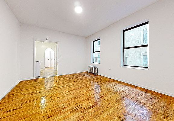 3rd image of 638 W 160th St APT 2F