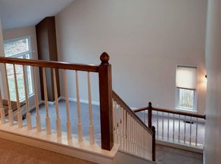 15 Creekstone Ct, Greensboro, NC 27407