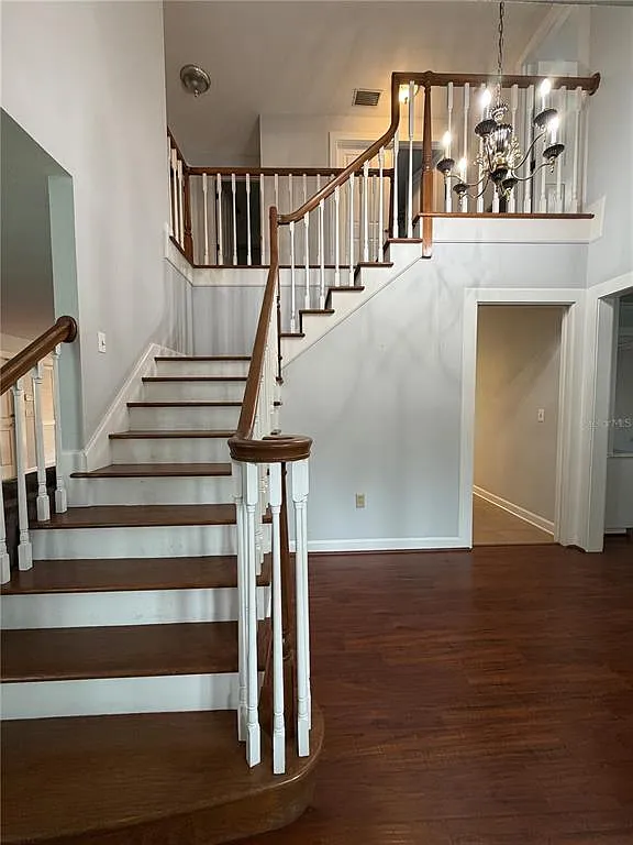 3 bed, 2.5 bath, 2560 sqft, $2,700 — Photo 4