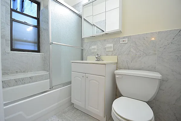 Rented by Keller Williams NYC | media 8