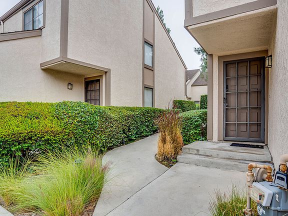 4th image of 513 Blue Water Ln #94
