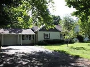 115 Peachtree Rd, Penfield, NY 14526