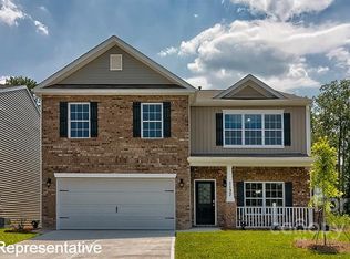 903 Newport Ct, Asheville, NC 28806