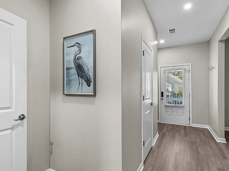 105 Crane Ln #1B — Photo 23