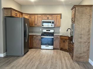 1729 Kenneth Dr, Junction City, KS 66441