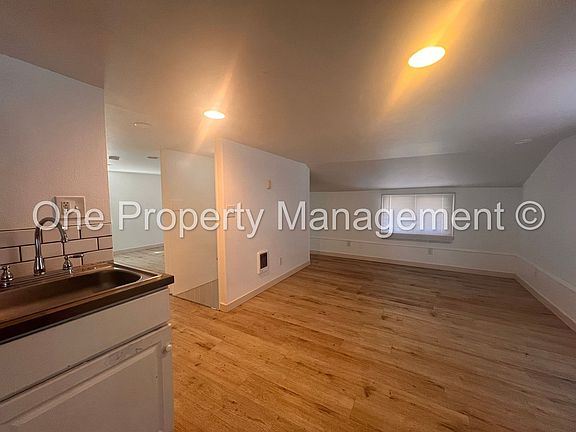 5th image of 4512 Pacific Way #1