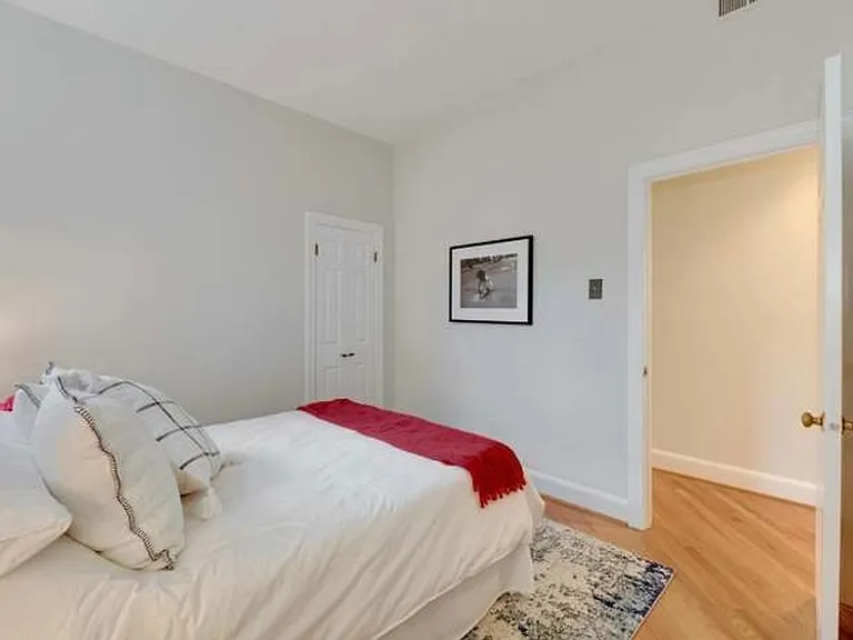 2115 S St NW #2B — Photo 9