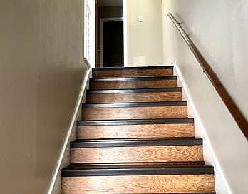 1st image of 3701 Robinhood Dr APT 1B