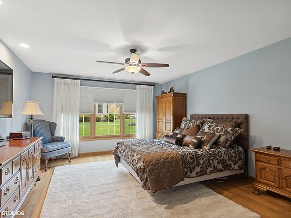 3rd image of 14415 Crystal Tree Dr