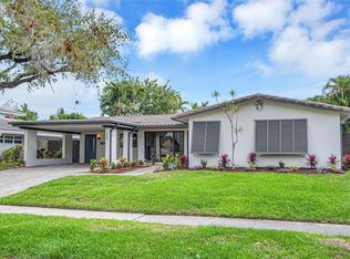 1950 Harbourview Dr, Fort Lauderdale, FL 33316