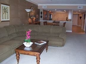 Open Spacious Floor Plan