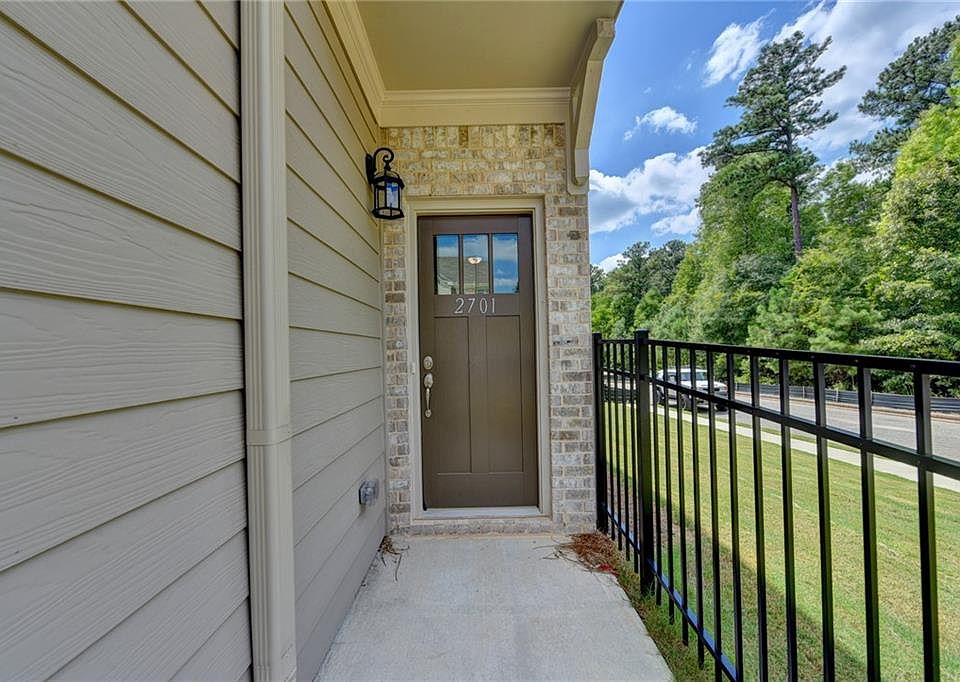 1st image of 5404 Brooklands Dr