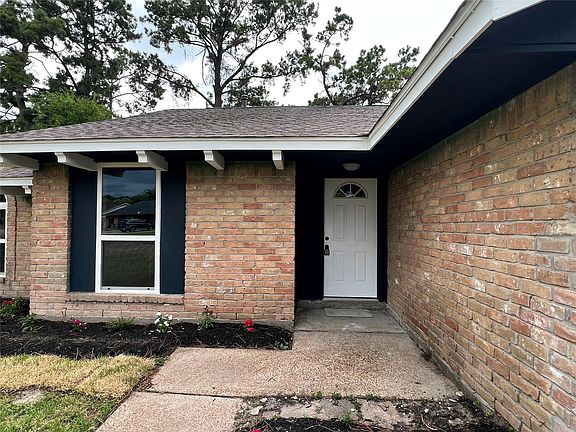 4th image of 7110 Ensworth Dr