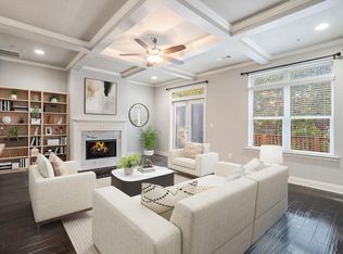 612 Luckett Ct, Smyrna, GA 30080