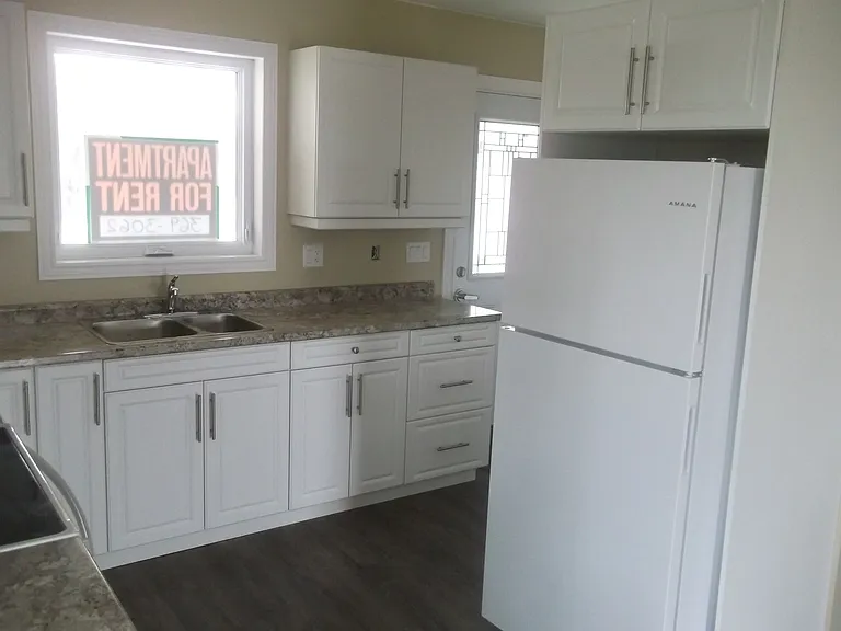 149 Westfall Cres — Photo 3
