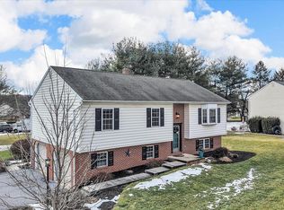 3481 Coronet Ave, Lancaster, PA 17601