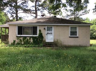 17815 Fox Branch Rd, Carson, VA 23830